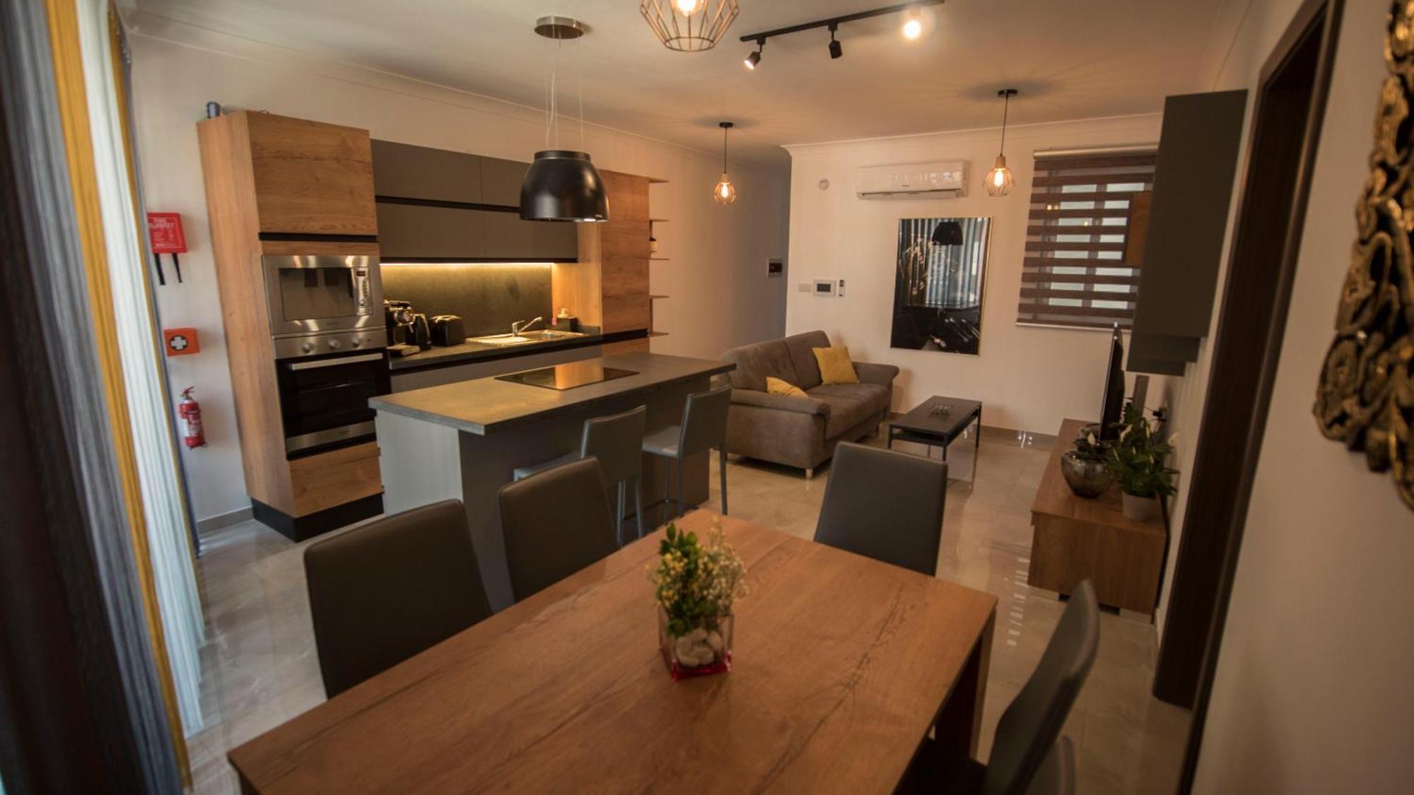 Msiebah Court San Gwann Modern Apt Near Sliema And St Julians Eksteriør bilde
